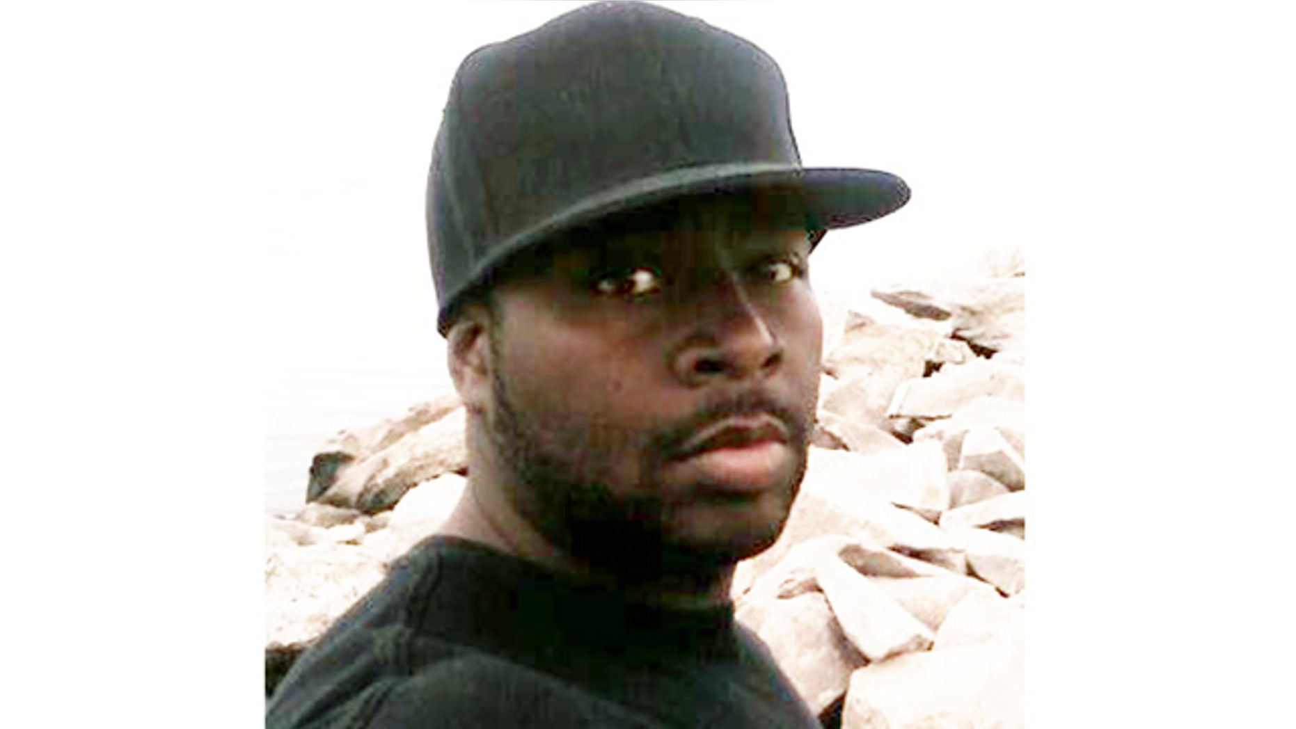 This June 2010 cell phone photo provided by Kristi Hannah, shows her boyfriend Omar Thornton.