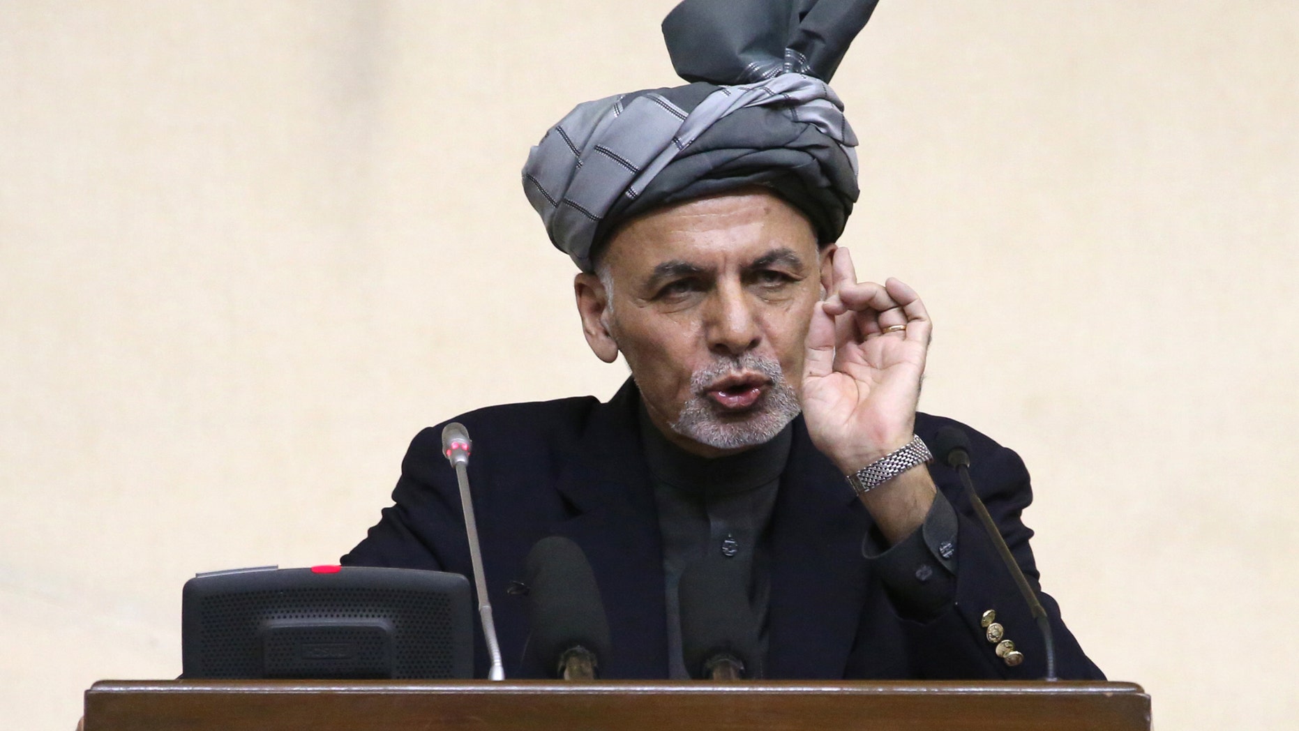 Afghanistan President Ashraf Ghani has called for peace talks with the Taliban.