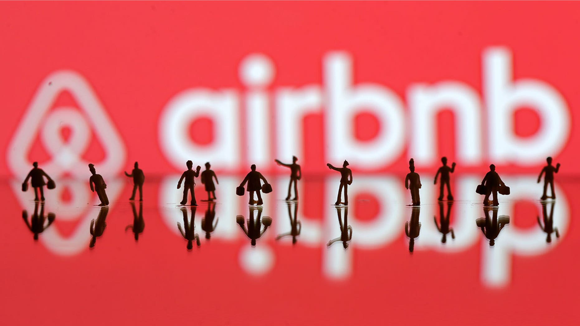Airbnb is trying to lure a demographic that usually prefers hotel rooms.