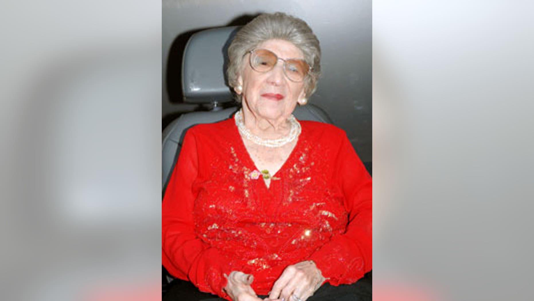 Alyce Dixon served in Europe during World War II.