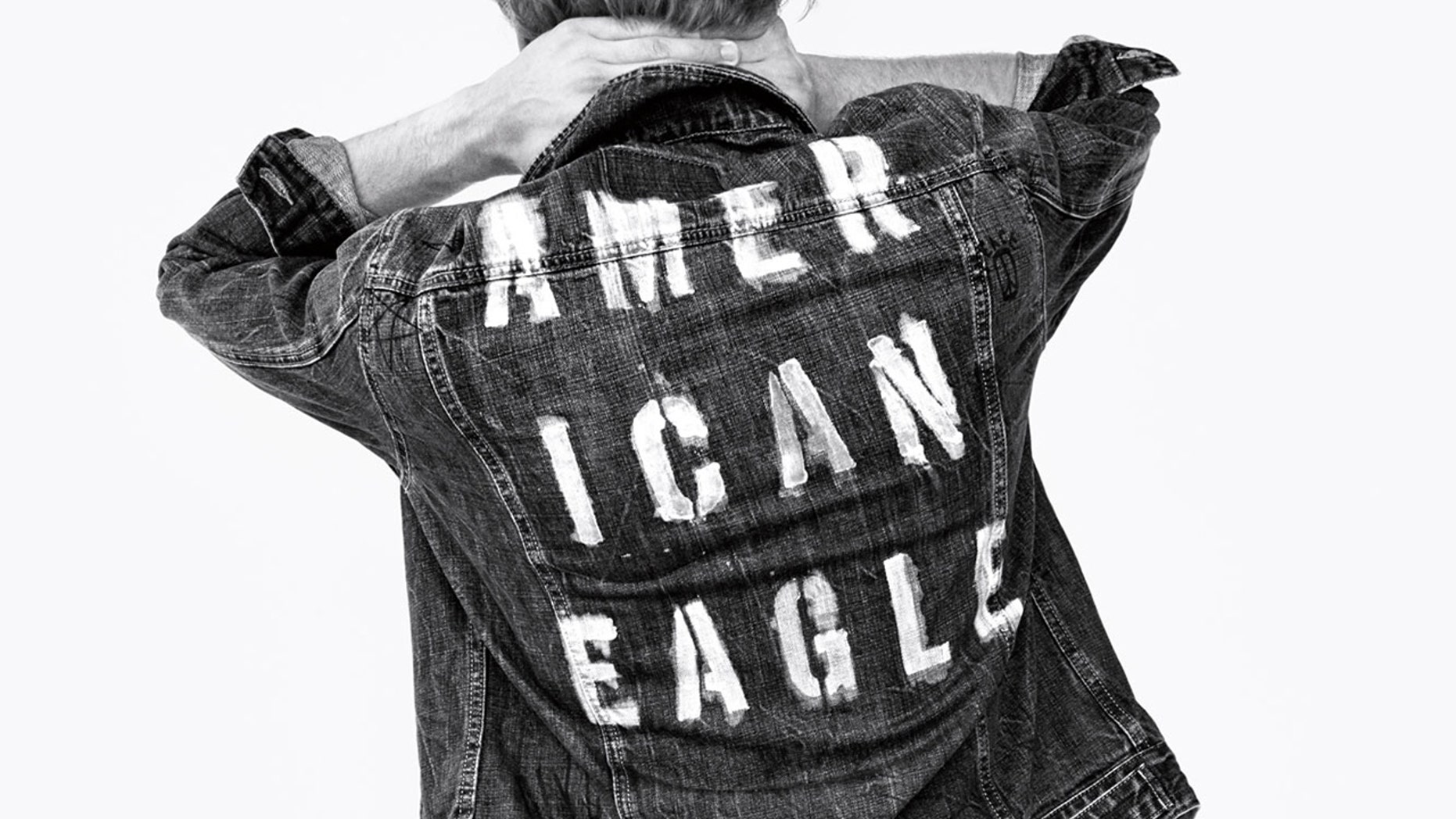 American Eagle apologized for offending New Yorkers with its collection of shirts.