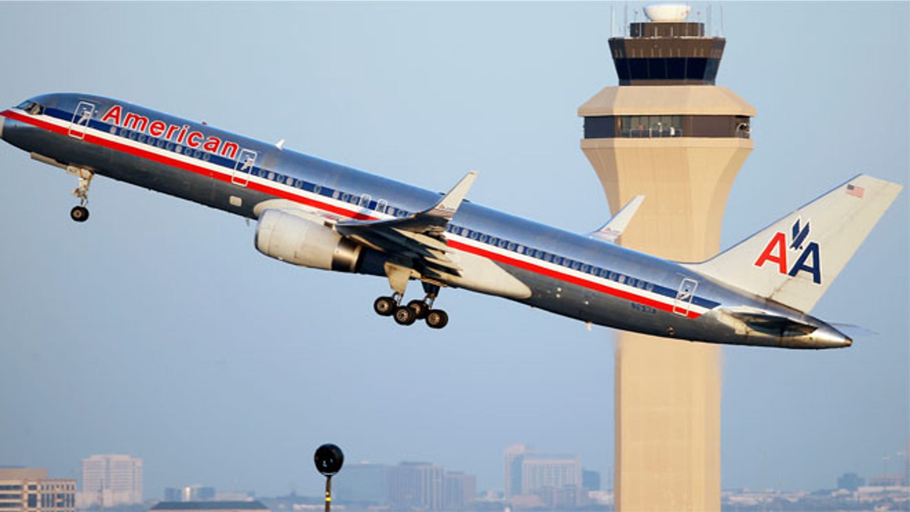 American admitted it sent the wrong plane from LAX to Hawaii.