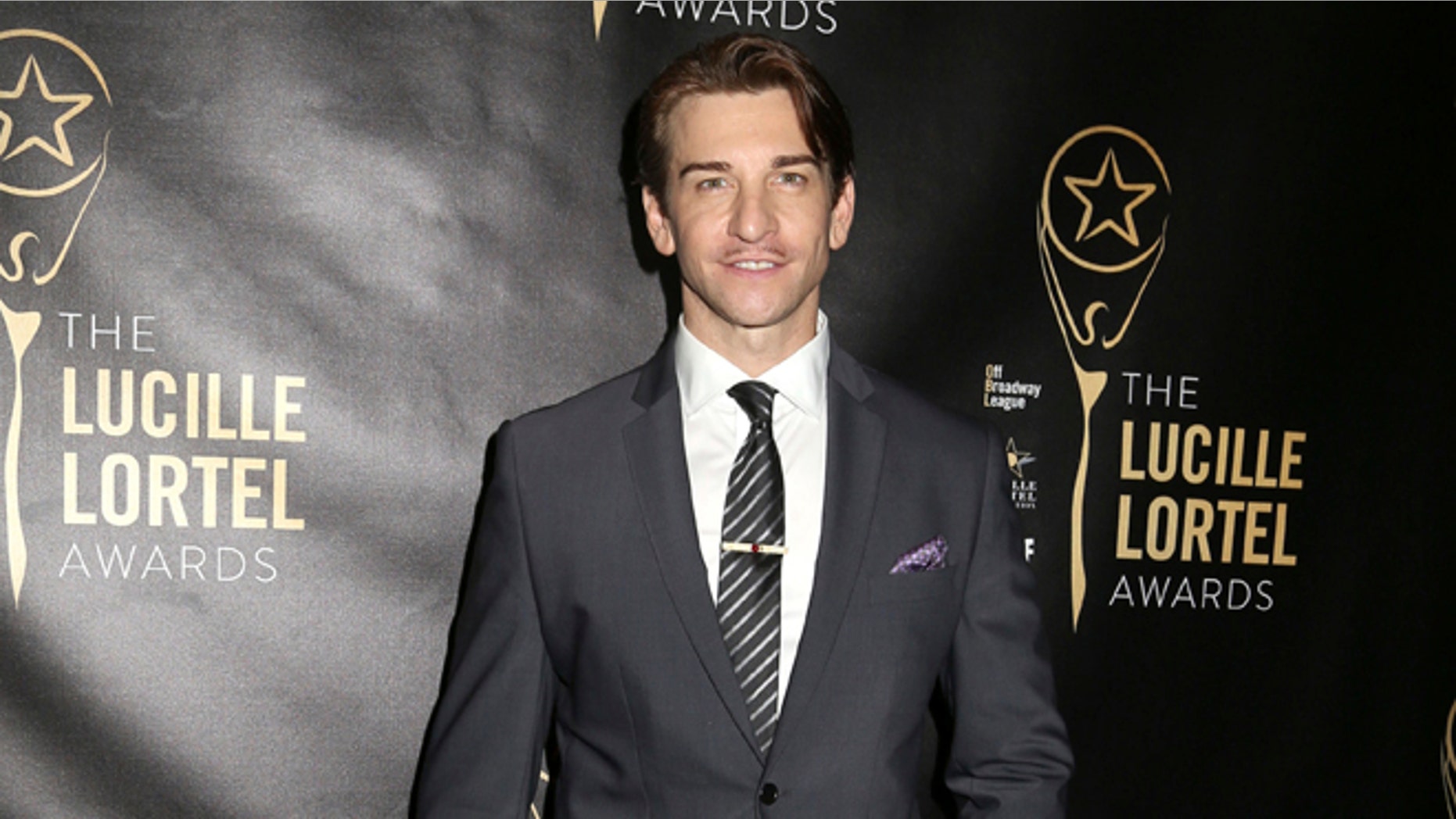 "Groundhog Day" star Andy Karl injured himself during the musical's previews forcing the cancellation of a show.
