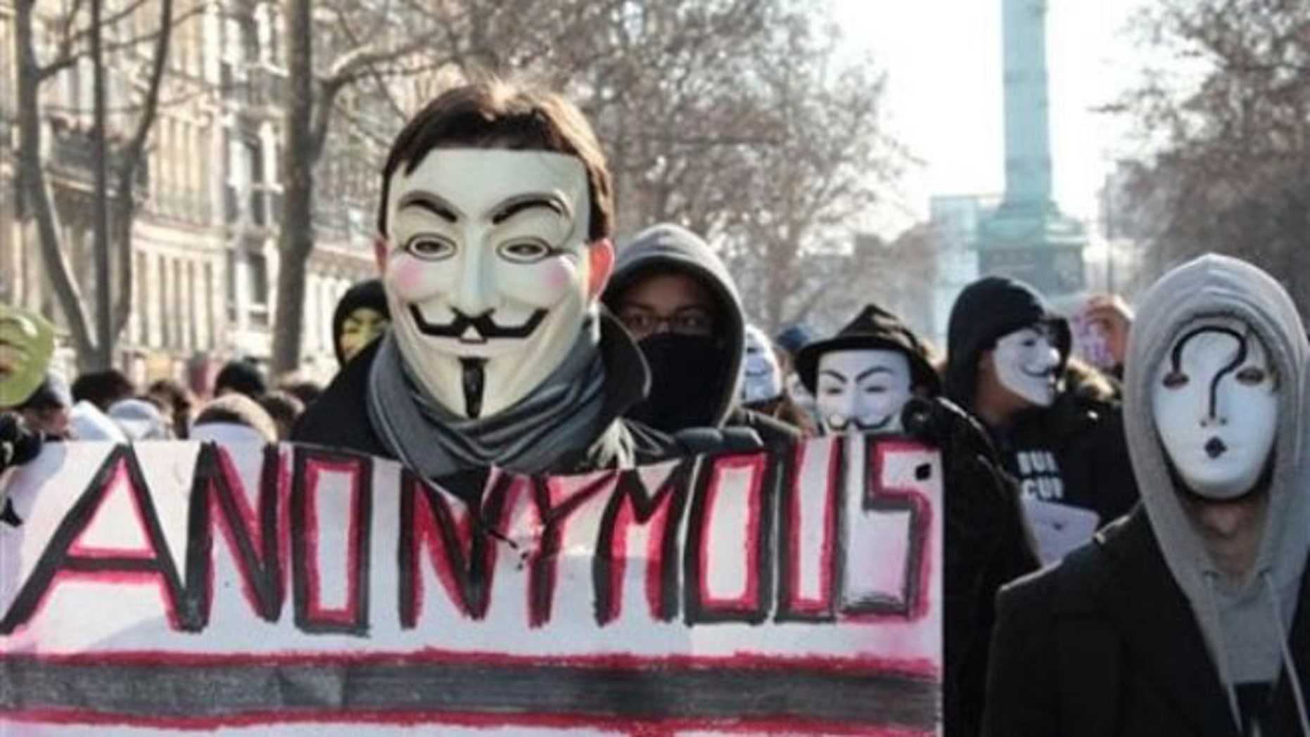 Anonymous leaks the credentials of 4,000 bank executives during the Super Bowl.