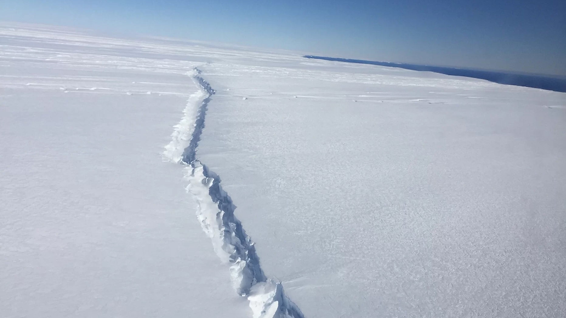 The A-68 iceberg separated from the Larsen C ice shelf in July 2017. Credit: Nathan Kurtz/NASA