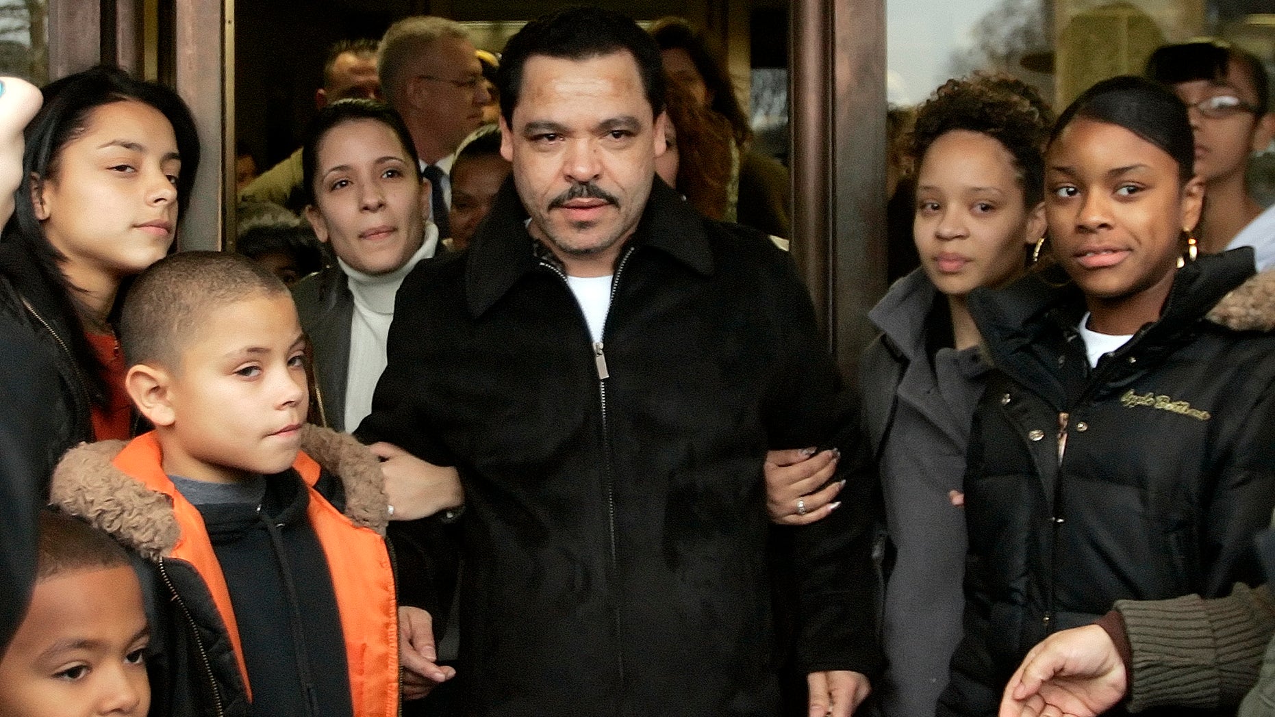 Miguel Roman, center, in 2008.