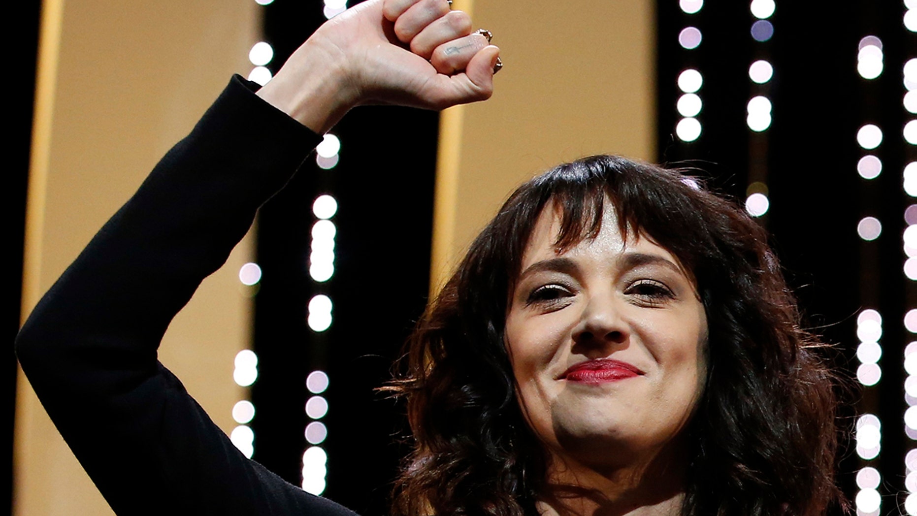 Asia Argento gave a speech calling out Harvey Weinstein at the Cannes Closing Ceremony.
