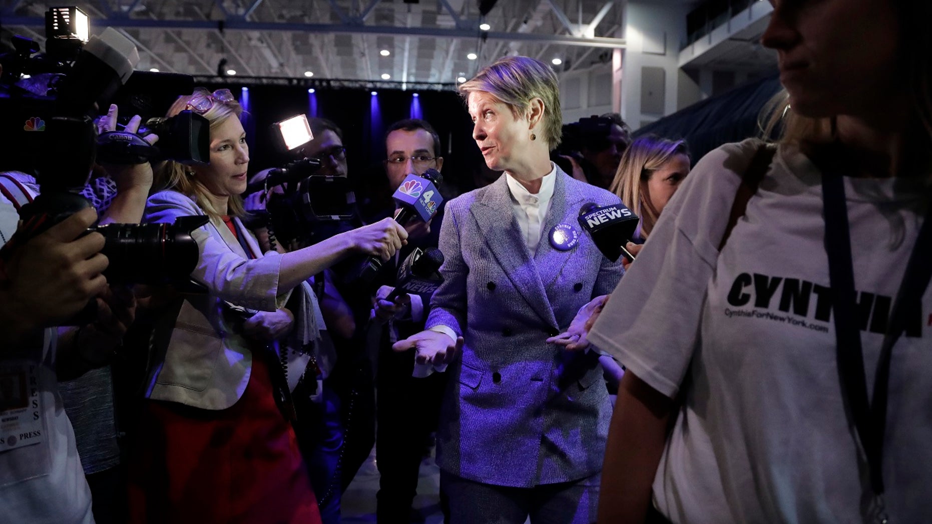 New York gubernatorial candidate Cynthia Nixon has released "Sex and the City"-themed campaign merchandise.