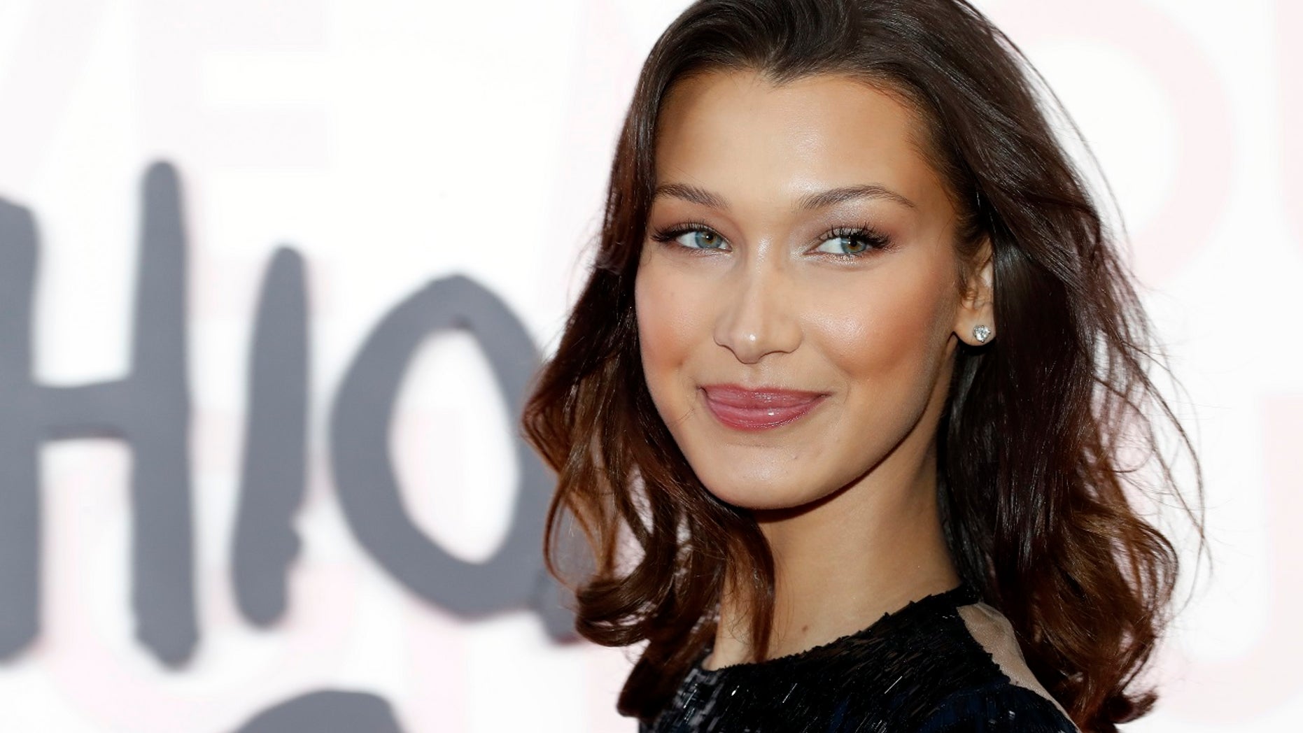 Bella Hadid shuts down plastic surgery, lip injection rumors 'Do a