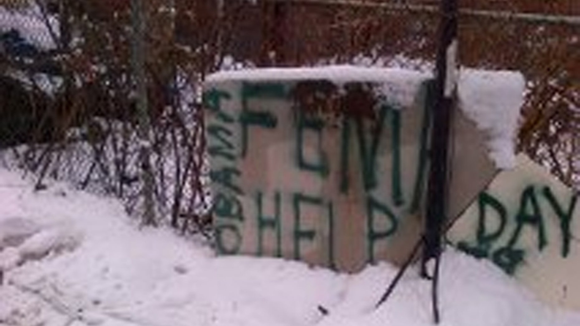 A makeshift sign on New York's Staten Island shows the level of need of many residents.