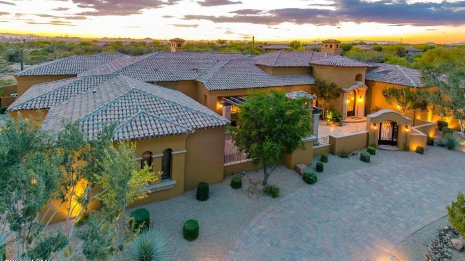 billy-butler-house-scottsdale-1