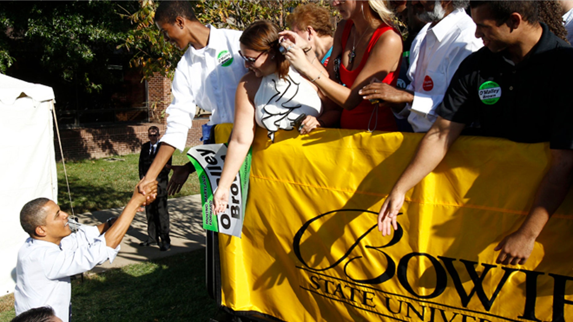 President Obama greets supporters at Bowie State University in Bowie, Maryland, October 7, 2010.