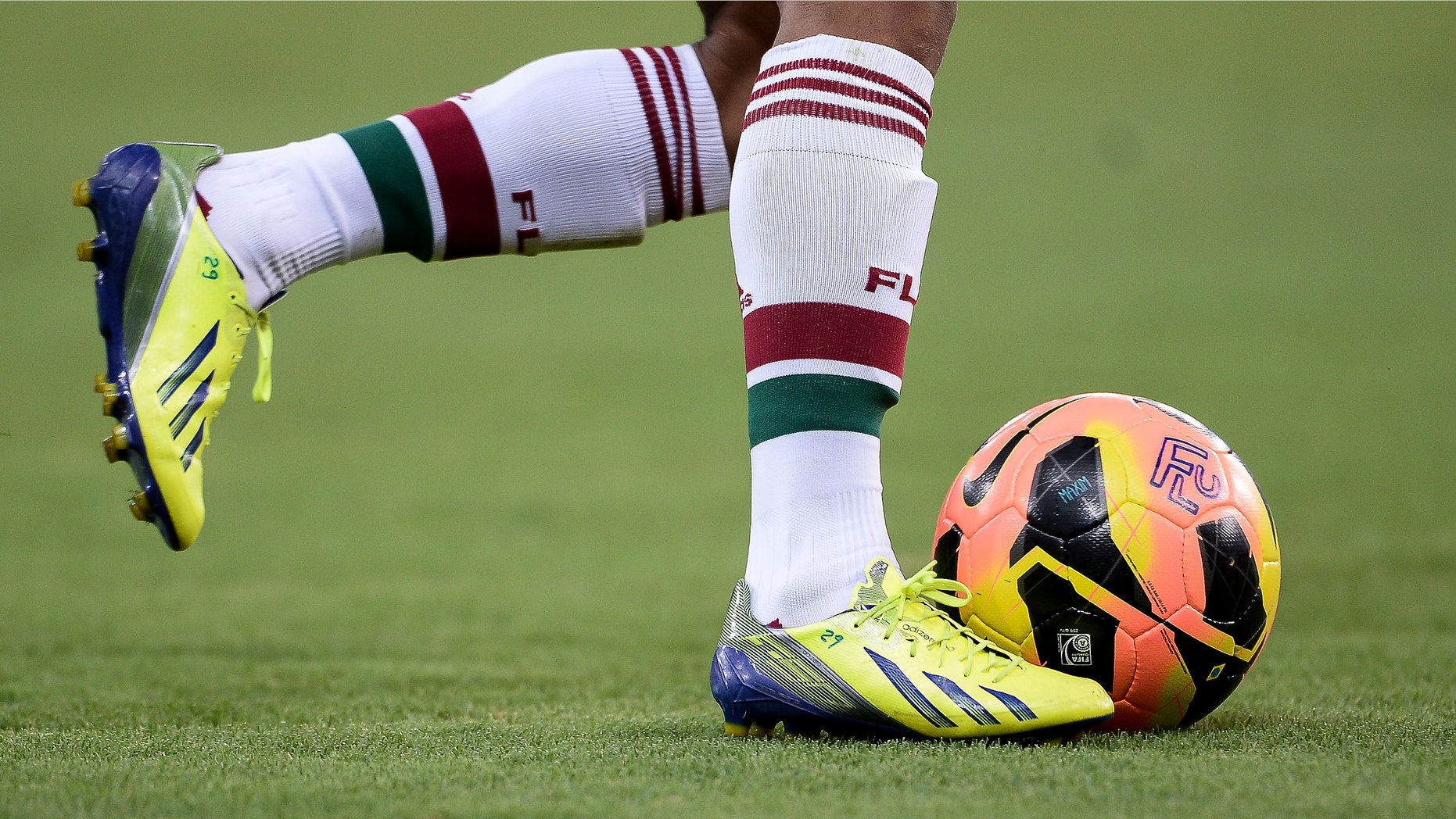 RIO DE JANEIRO, BRAZIL - OCTOBER 27: Detail of Fluminense boot shoes during a match between Fluminense and Vitoria as part of Brazilian Serie A 2013 at Aterro do Flamengo on October 27, 2013 in Rio de Janeiro, Brazil. (Photo by Buda Mendes/Getty Images)