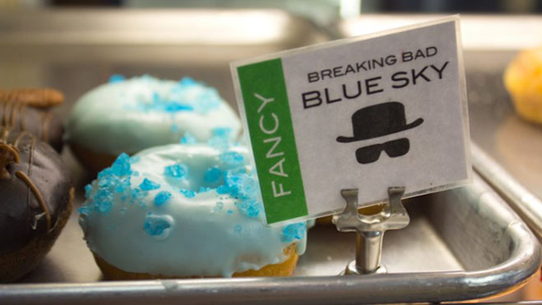 New Mexico Donut Shop Cooks Up Breaking Bad Treat With Meth Like 5952