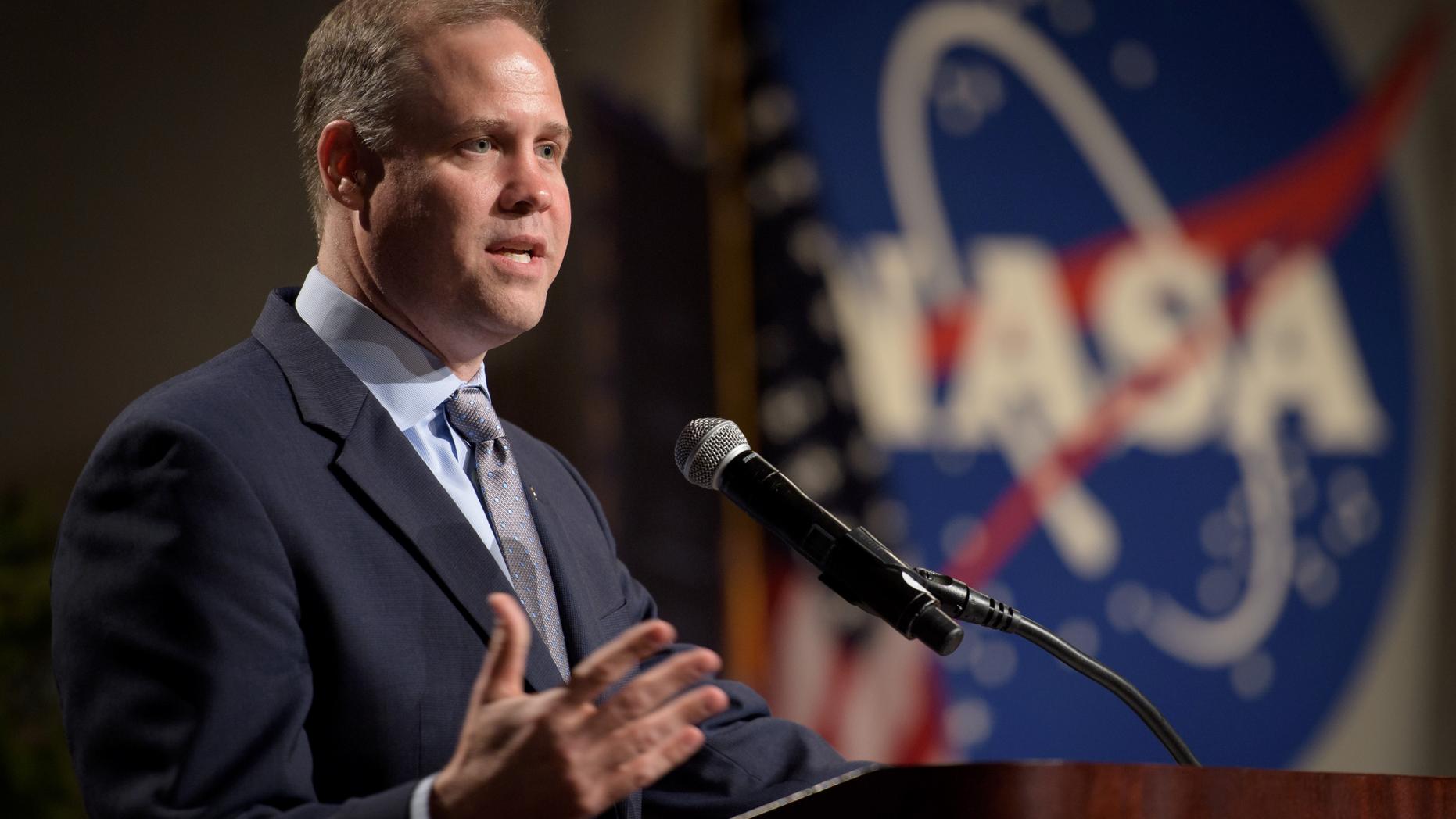NASA Administrator Jim Bridenstine delivers remarks at the Johnson Space Center in Houston on Aug. 2, 2018.