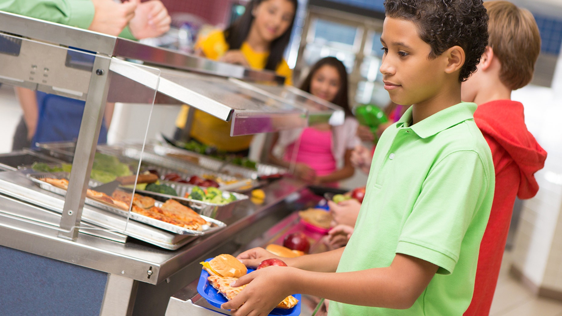School district to give all student three free meals a day for the year.