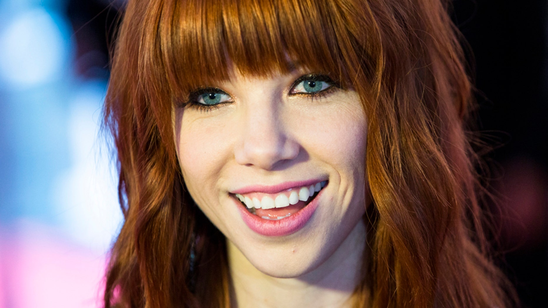 Allan Slaight Award recipient Carly Rae Jepsen arrives during Canada's Walk of Fame induction ceremonies in Toronto, September 21, 2013. REUTERS/Mark Blinch (CANADA - Tags: ENTERTAINMENT HEADSHOT) - RTX13TXT