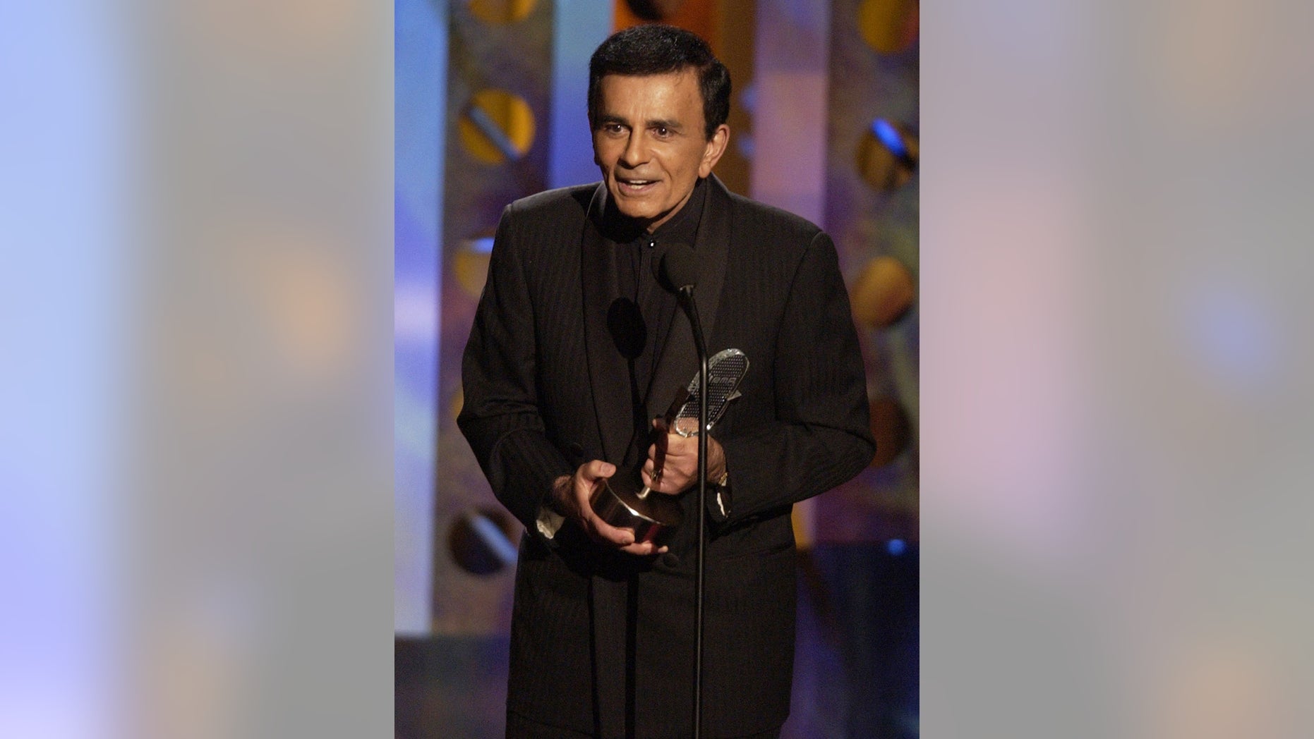 Oct. 27, 2003. Casey Kasem accepts a radio icon award during the Radio Music Awards in Las Vegas.