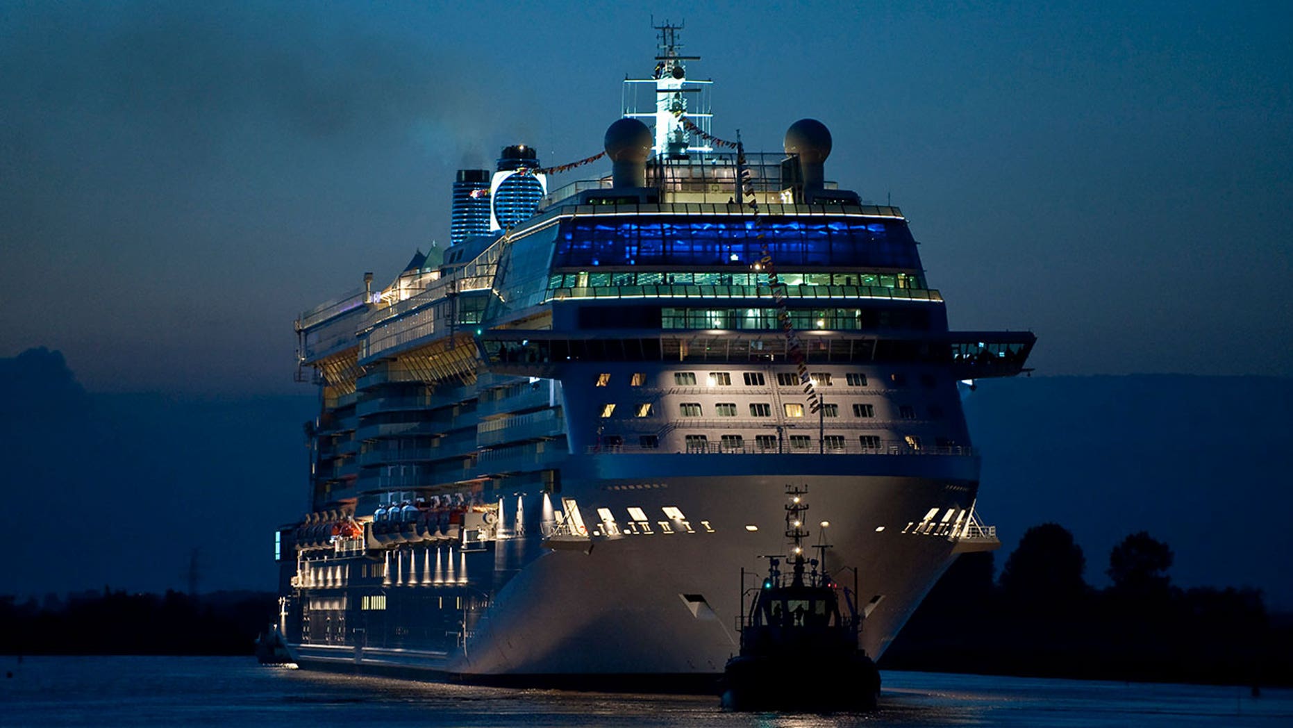Cruise Passenger On Sinking Tour Boat Recalls Scary