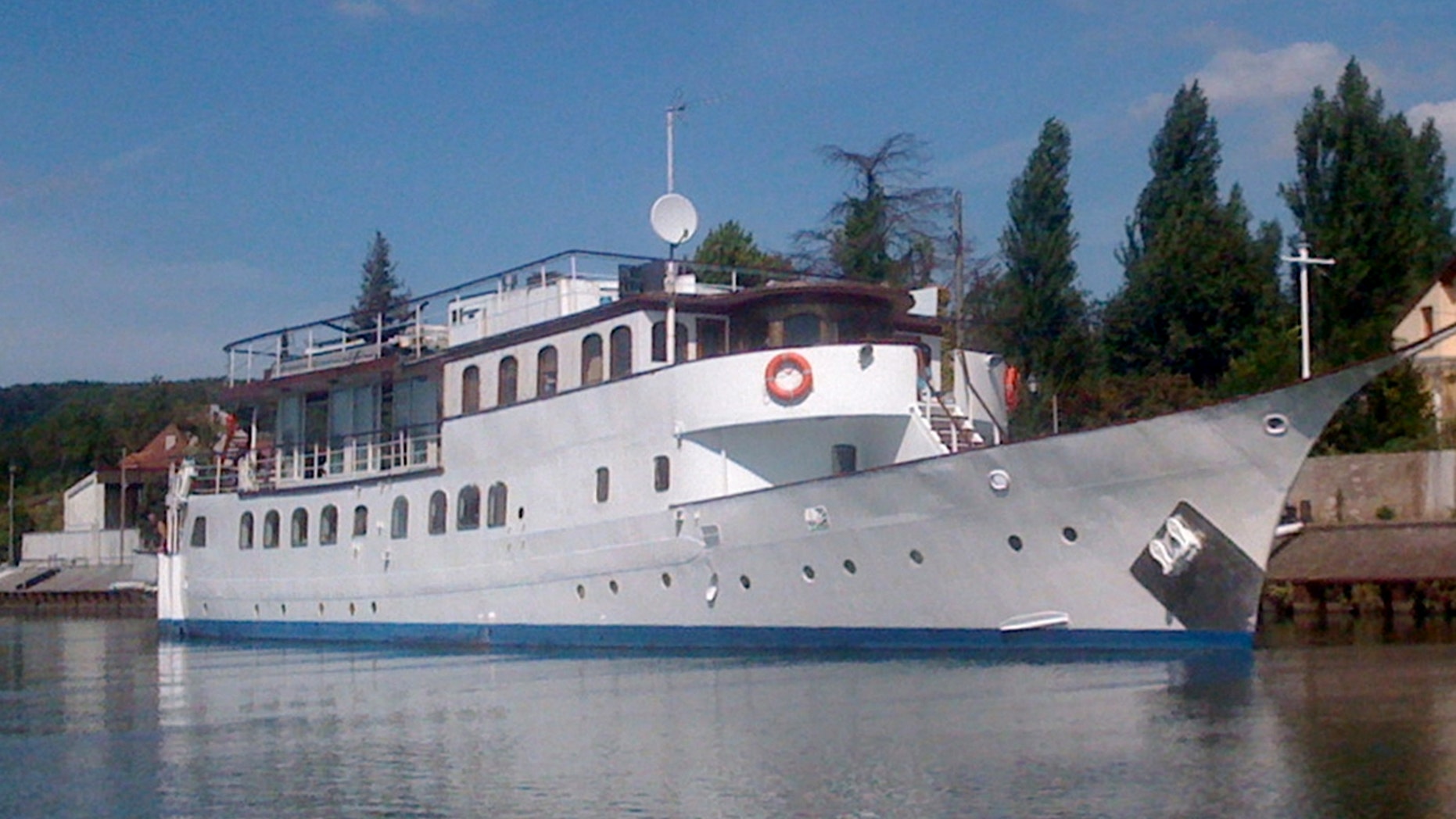 Winston Churchill commissioned the Amazone in 1936 before he became Prime Minister.