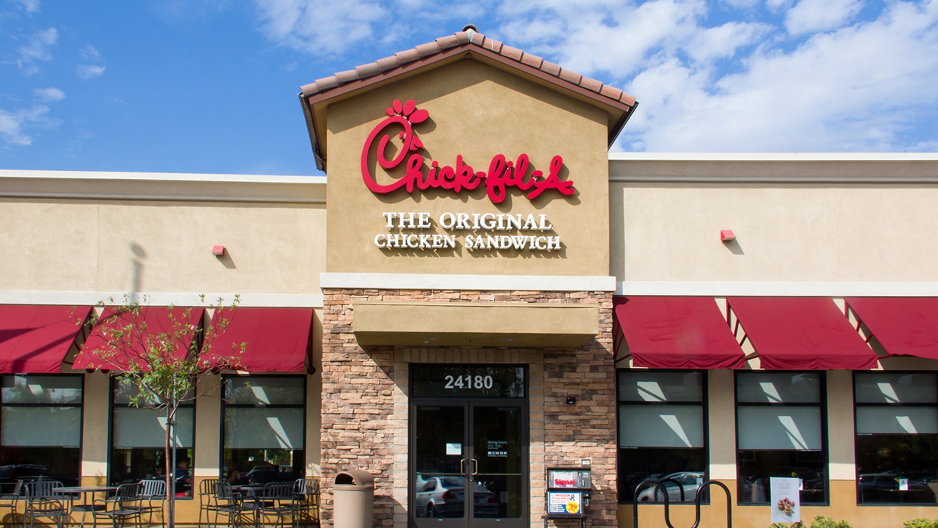 Chick-fil-A customer outraged after receiving a sandwich with a rodent baked into the bun.