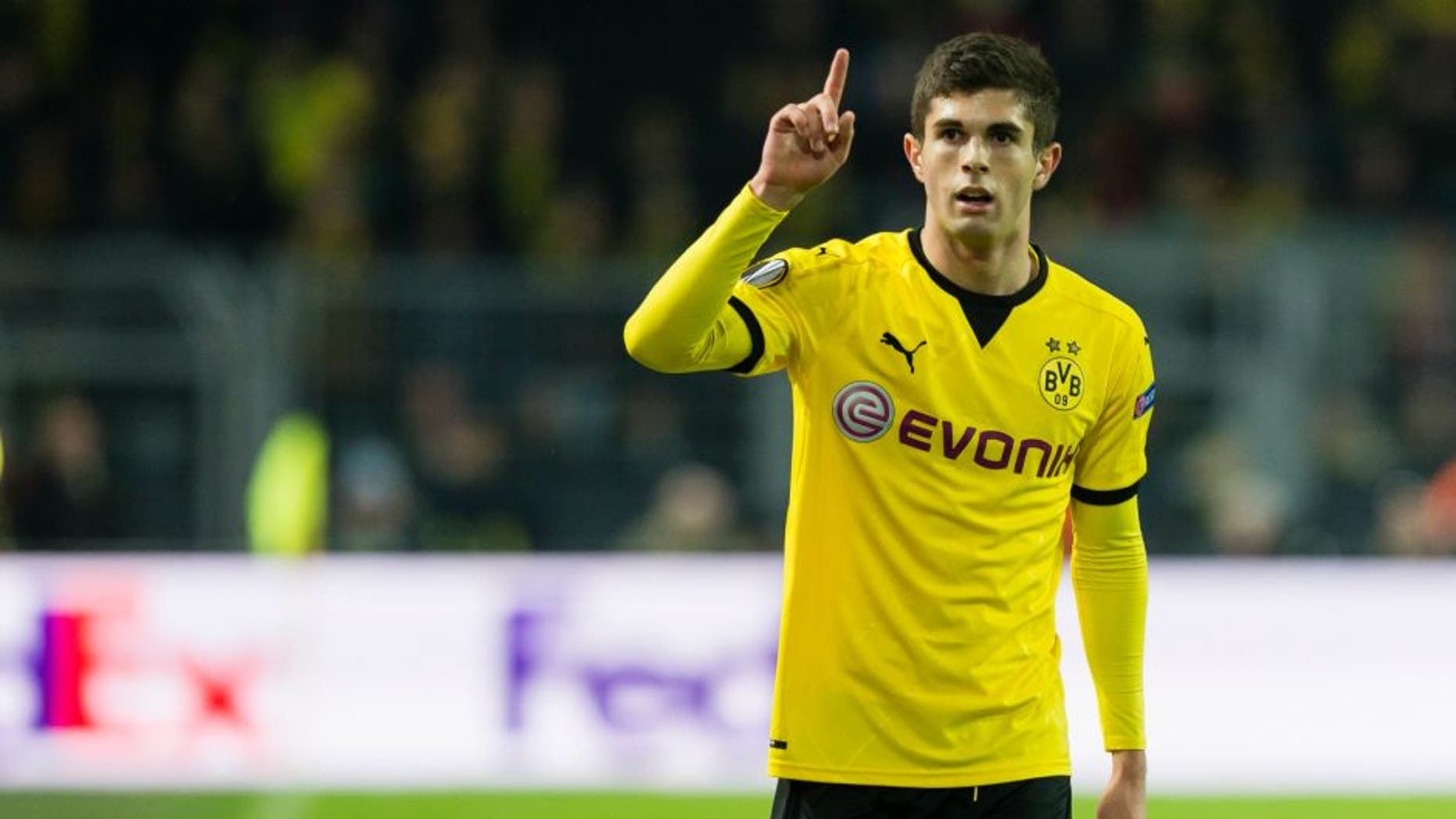 DORTMUND, GERMANY - APRIL 07: Christian Pulisic of Borussia Dortmund in action during the UEFA Europa League quarter final first leg match between Borussia Dortmund and Liverpool FC at Signal Iduna Park on April 7, 2016 in Dortmund, Germany. (Photo by Alexandre Simoes/Borussia Dortmund/Getty Images)