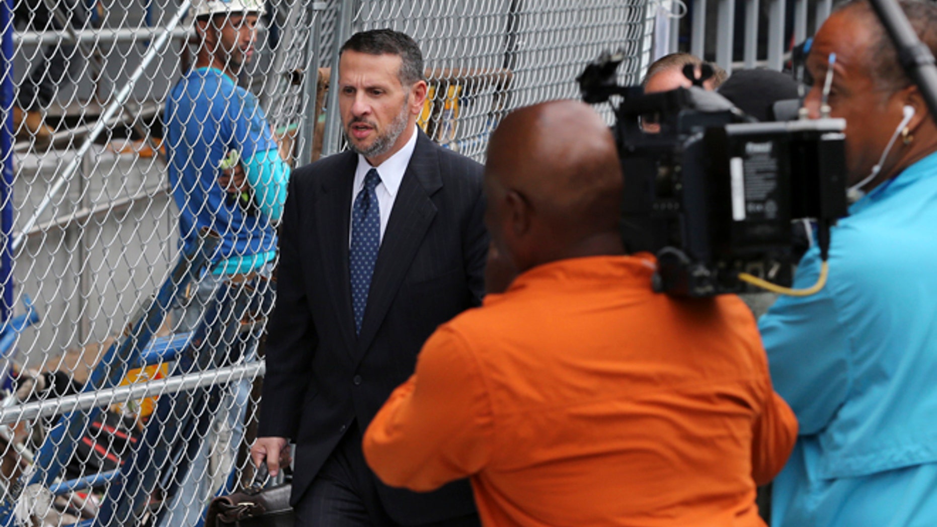 David Wildstein leaves Martin Luther King Jr. Federal Courthouse after a hearing, Monday, Sept. 26, 2016, in Newark, N.J.