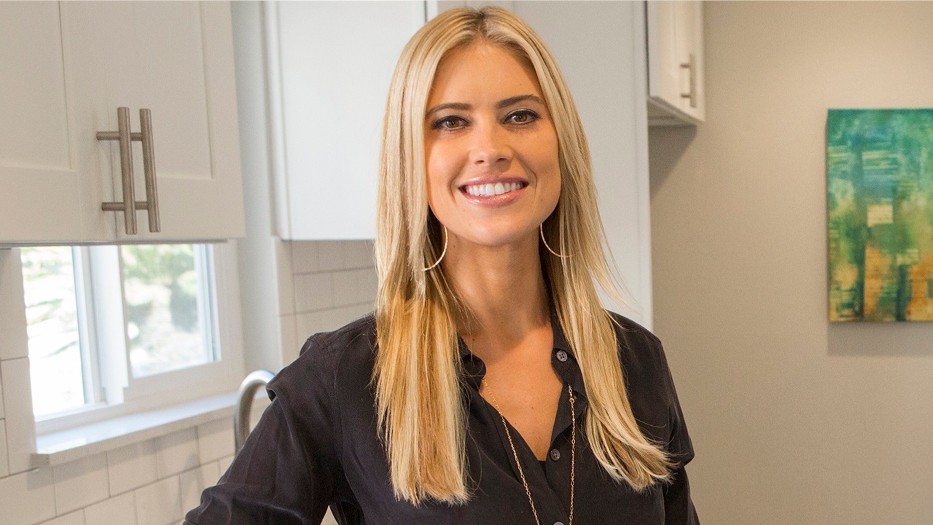 "Flip or Flop" star Christina El Moussa gets candid about her love life.