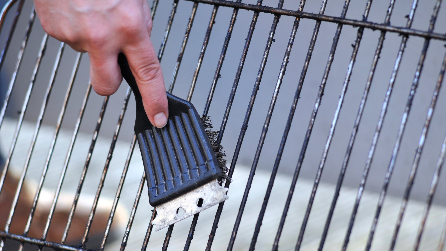 cleaning grill