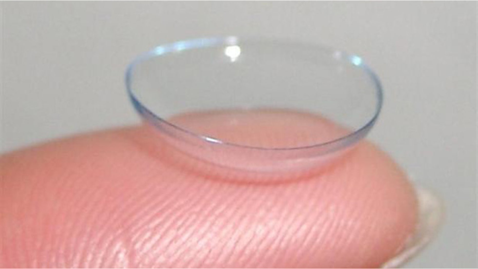 Researchers have created a new technology that give contact lenses Google Glass-like features.
