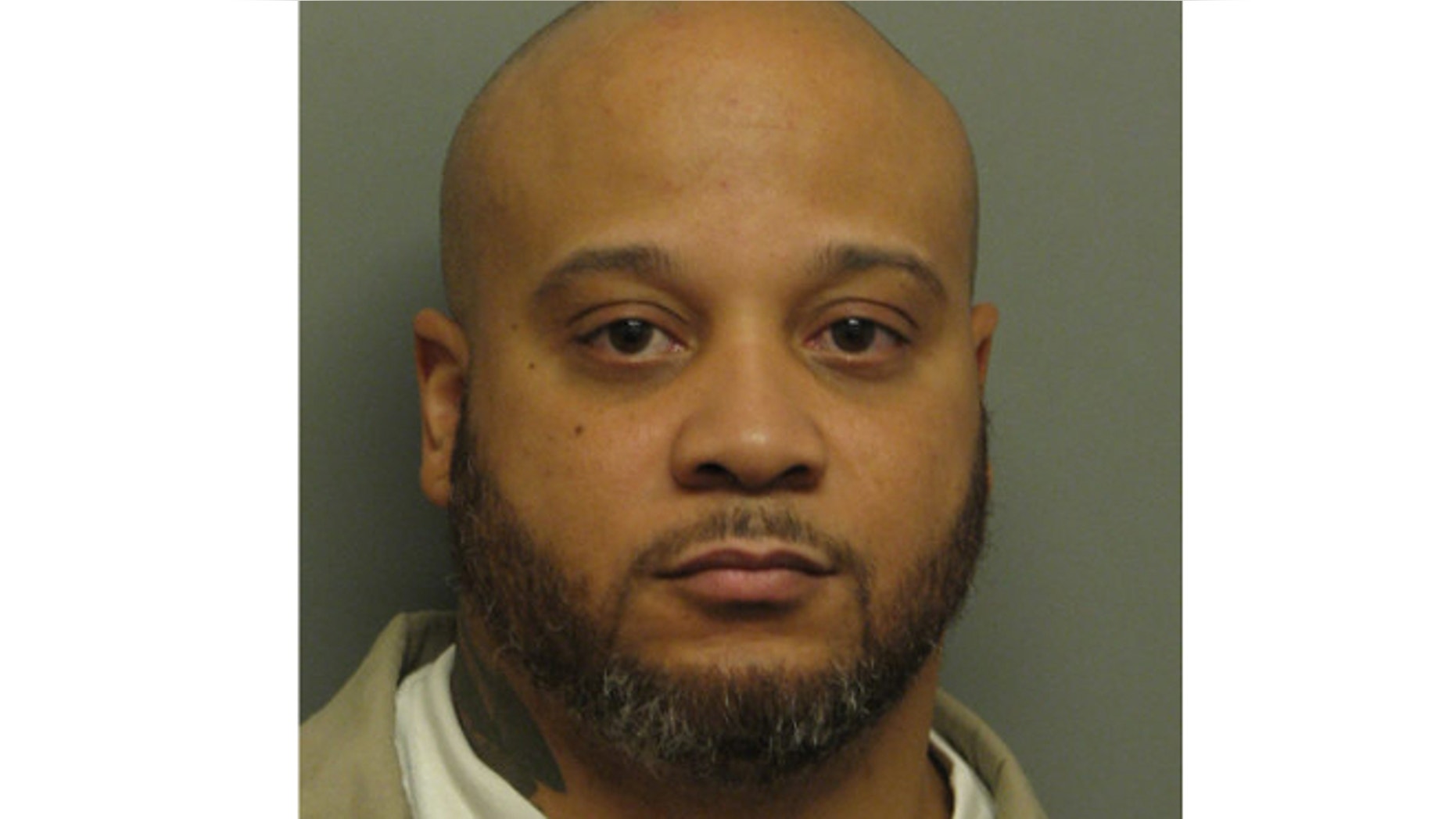FILE: This photo shows Steven L. Robbins, a convicted murderer police in Indiana and Illinois are searching for after he was mistakenly released from custody in Chicago.