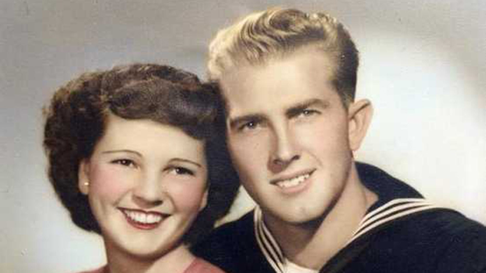 Floyd and Violet Hartwig's long love story came to a peaceful end earlier this month. (Courtesy Donna Scharton)