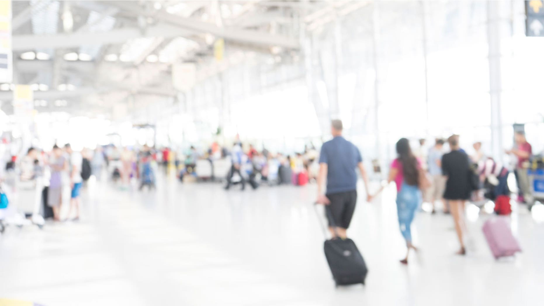 Worried about the cost of flying this Thanksgiving? Here's what to do.