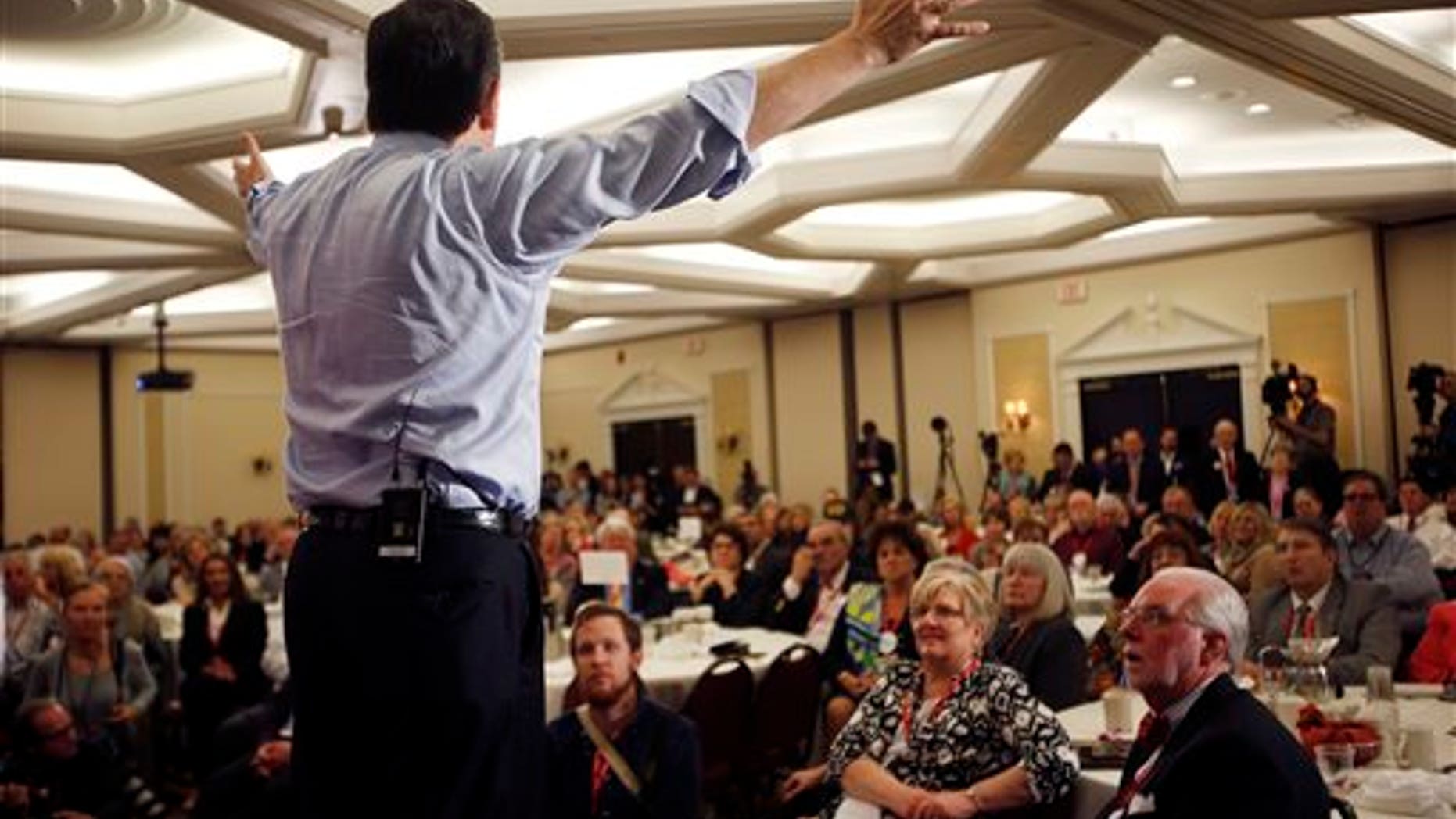 Republican presidential hopeful U.S. Sen.Ted Cruz, R-Texas, speaks at the Republican Leadership Summit Saturday, April 18, 2015, in Nashua, N.H. (AP Photo/Jim Cole)