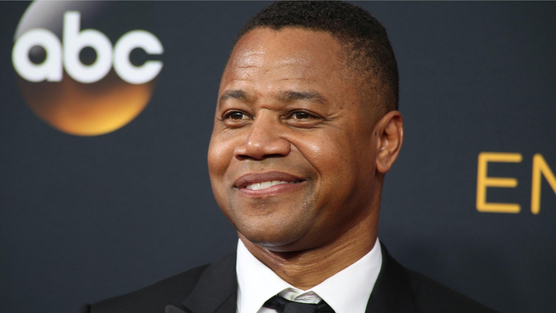 Actor Cuba Gooding Jr. from FX "The People v. O.J. Simpson: American Crime Story" arrivesat the 68th Primetime Emmy Awards in Los Angeles, California U.S., September 18, 2016