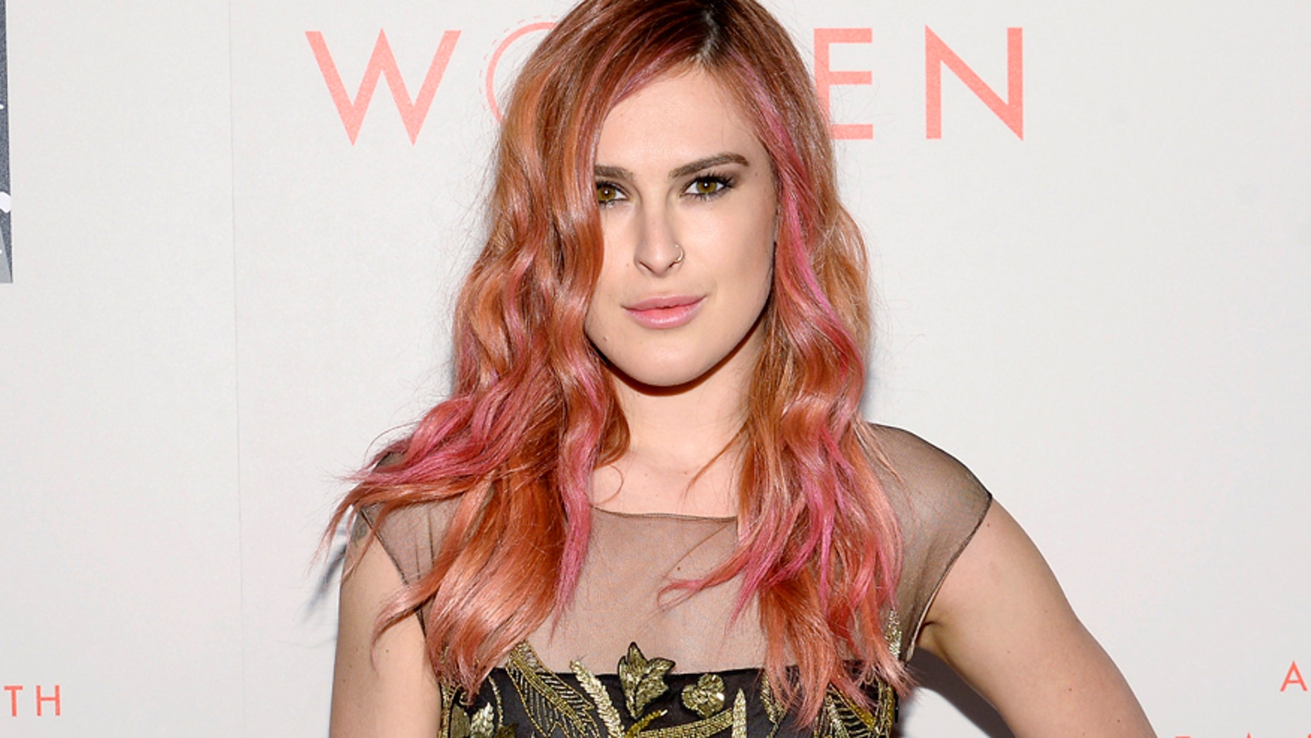 Actress Rumer Willis arrives for the L.A. Gay & Lesbian Center's Annual "An Evening With Women" event in Beverly Hills, California May 10, 2014. REUTERS/Kevork Djansezian (UNITED STATES - Tags: ENTERTAINMENT) - RTR3OLZW