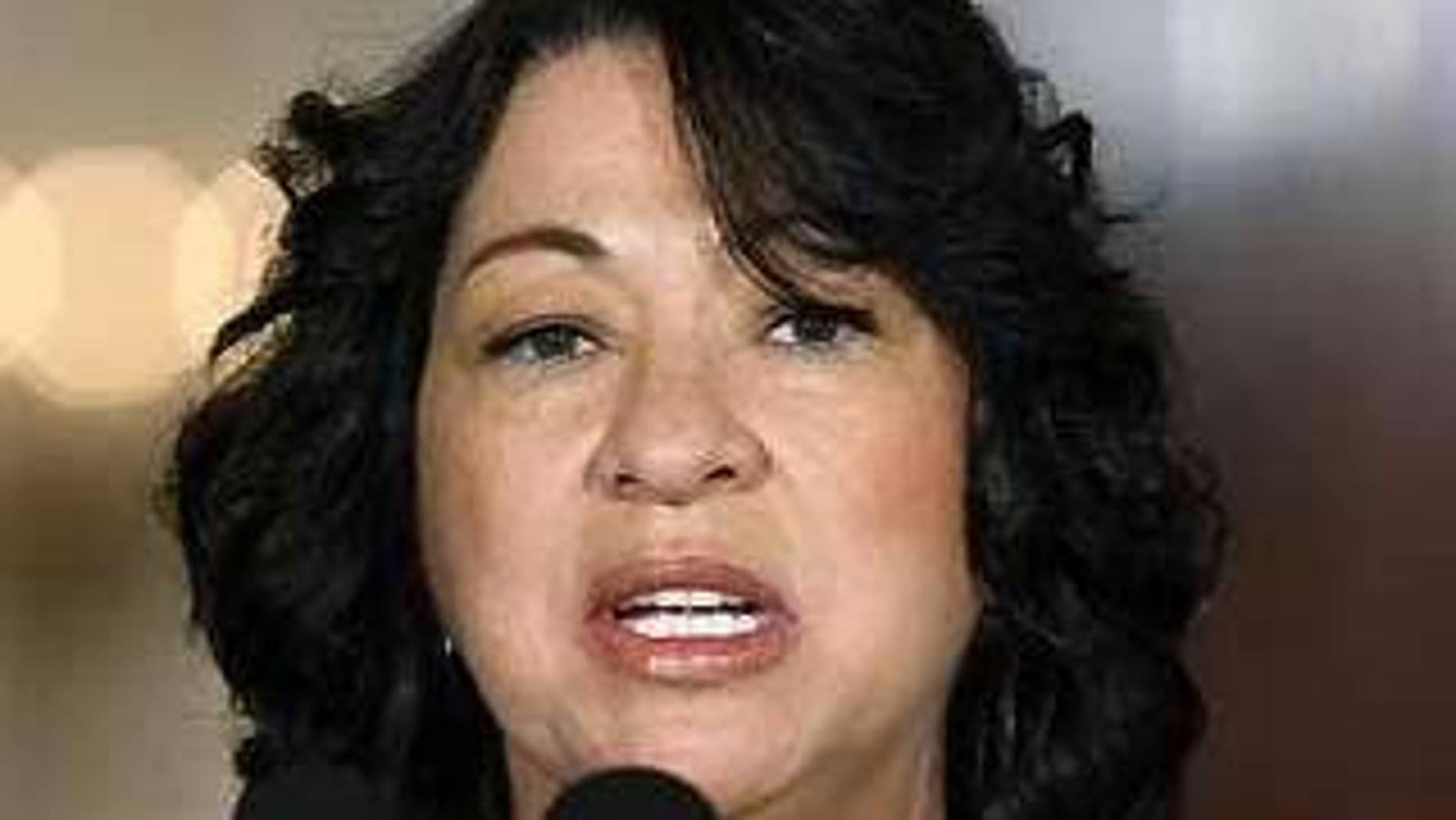 Graham Calls On Sotomayor To Apologize For Wise Latina Statement 6022