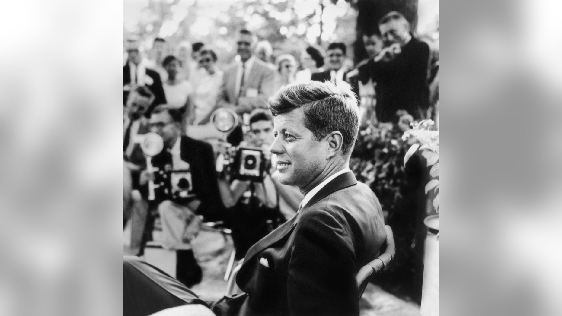 Jones said he knew who killed President Kennedy, alleging that it was mobster Sam Giancana.