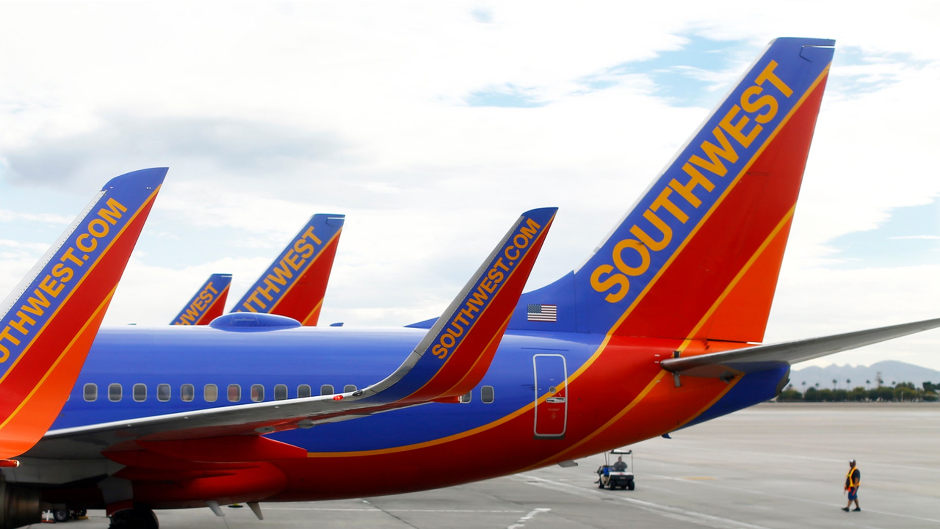 Passengers on a flight from Oakland to Kansas City had quite a ride.