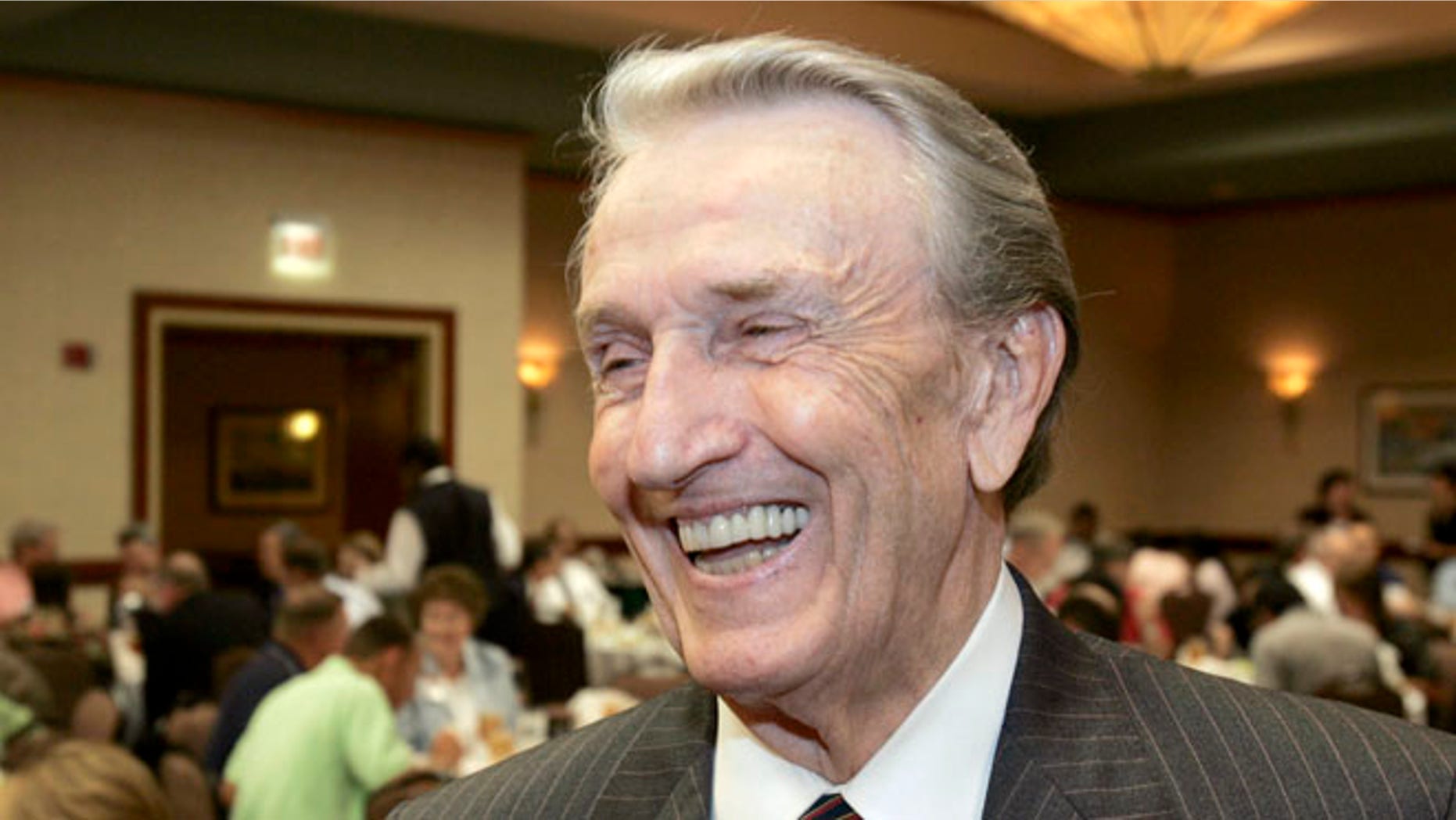 FILE: Aug. 25, 2006: Former Arkansas Democratic Gov. and U.S. Sen. Dale Bumpers at an Energy and Value-Added Products from Biomass workshop in Little Rock, Ark.