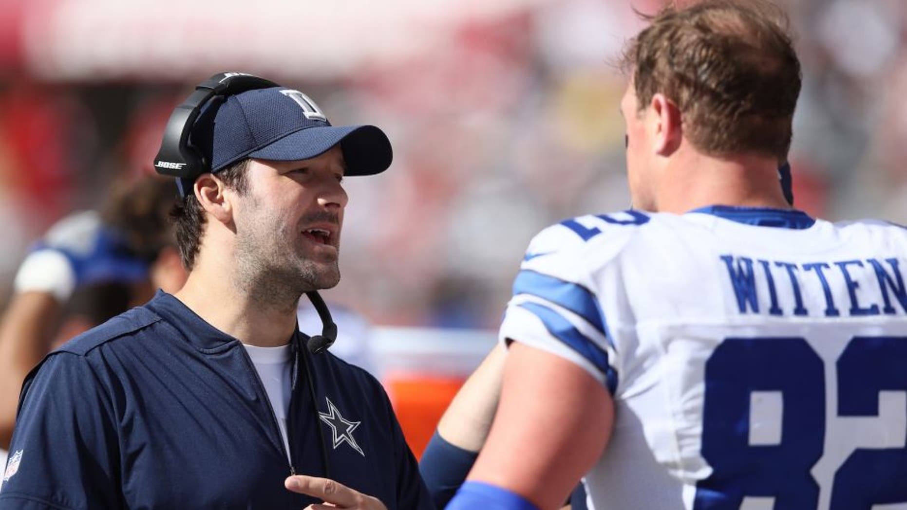 SANTA CLARA, CA - OCTOBER 02: Injured quarterback Tony Romo #8 of the Dallas Cowboys talks with receiver Jason Witten #82 of the Dallas Cowboys on the sidelines during the second half against the San Francisco 49ers at Levi's Stadium on October 2, 2016 in Santa Clara, California. (Photo by Ezra Shaw/Getty Images)