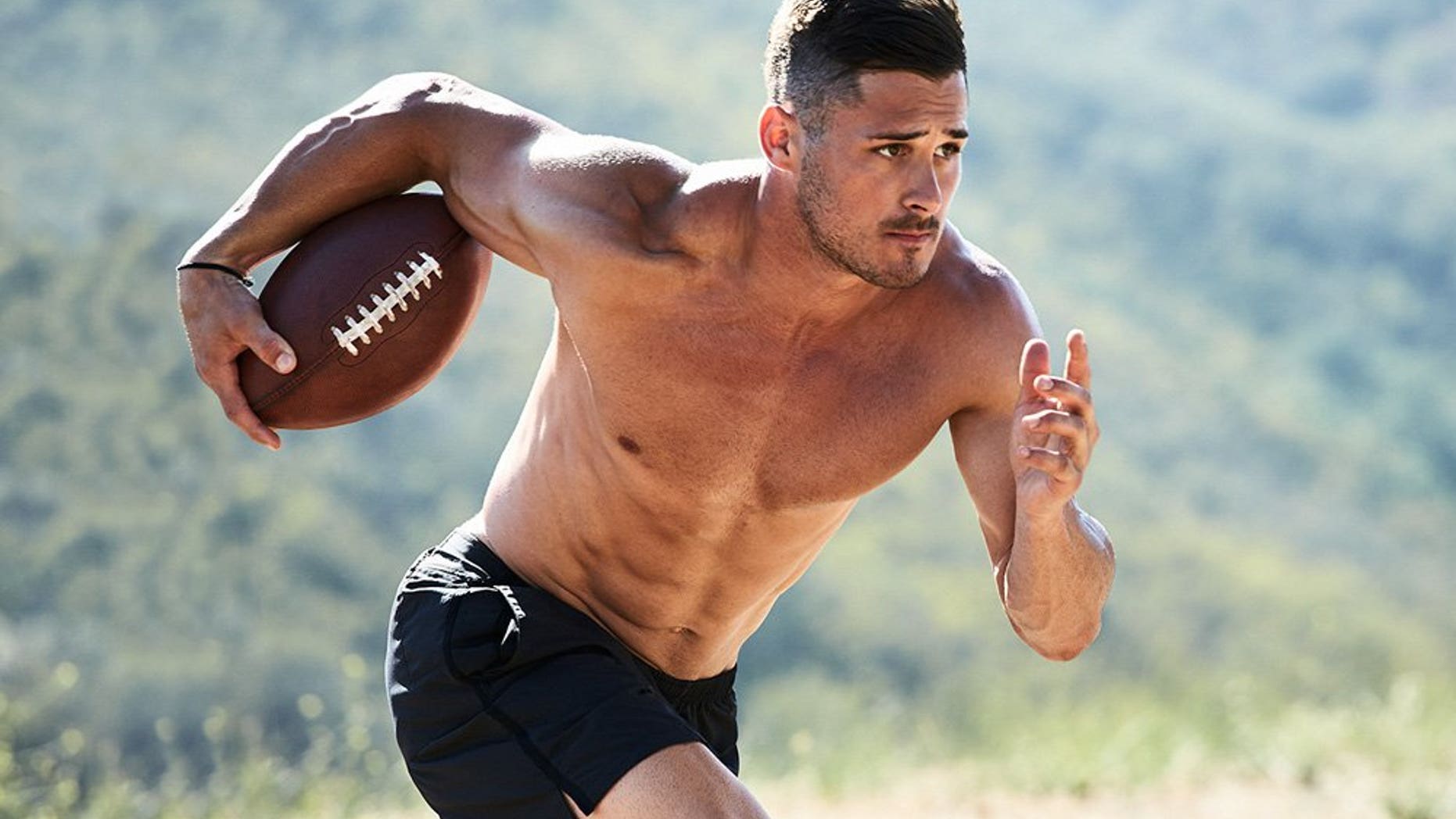 Danny Amendola (Men's Health/Peter Yang)