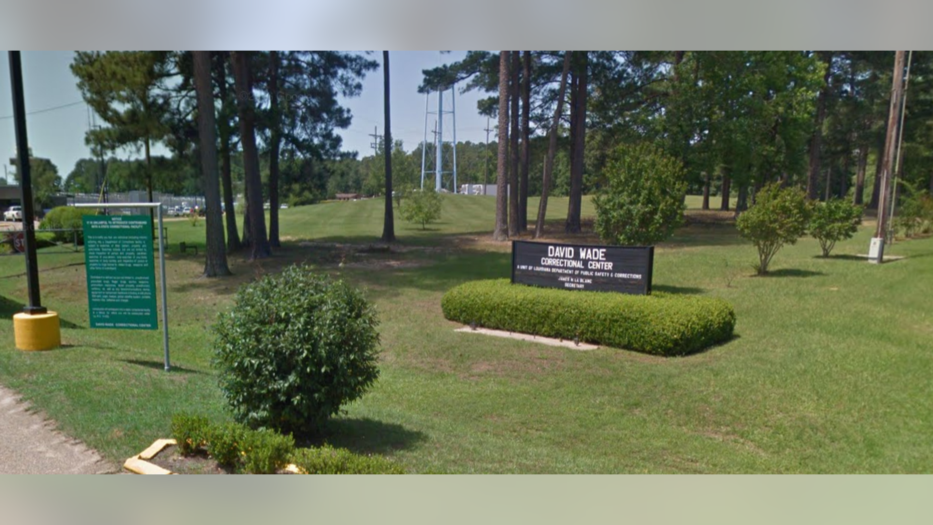 An inmate who escaped a Louisiana prison is also suspected of killing the assistant warden's daughter.