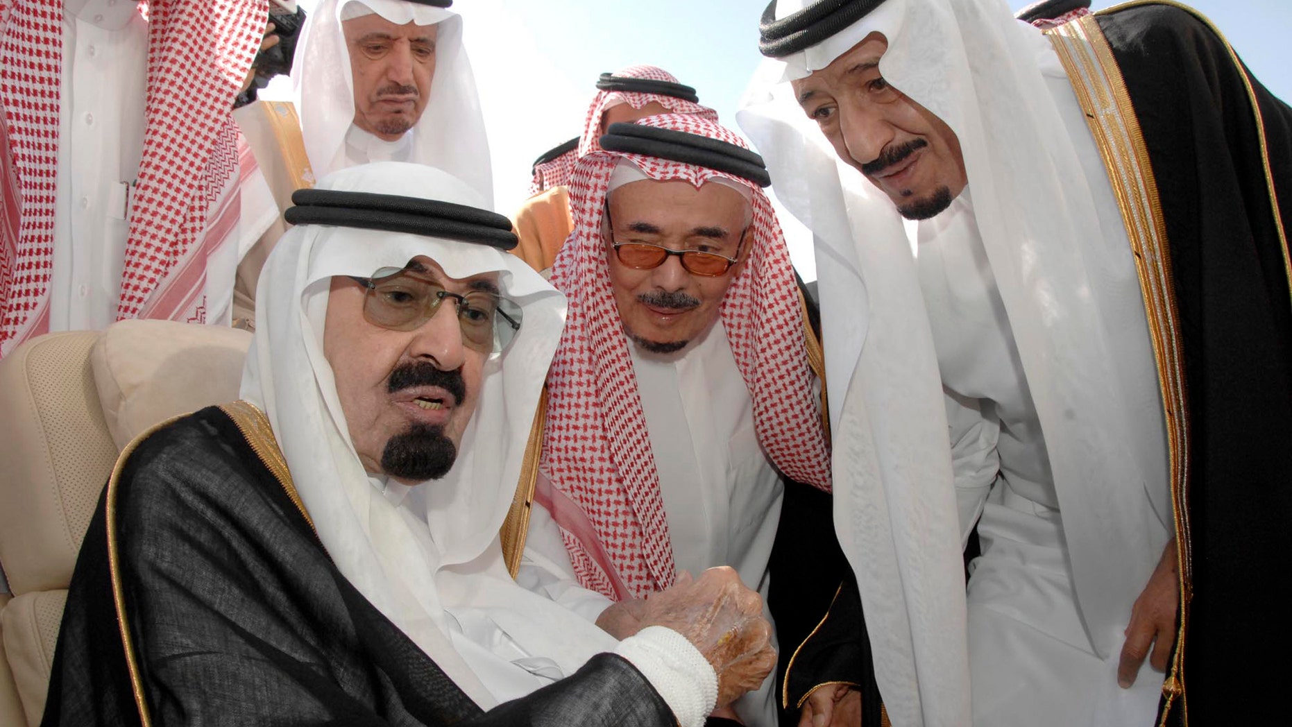 The royal family, including Saudi King Abdullah, (l.), is believed tobe concerned about homegrown jihadists. (AP)