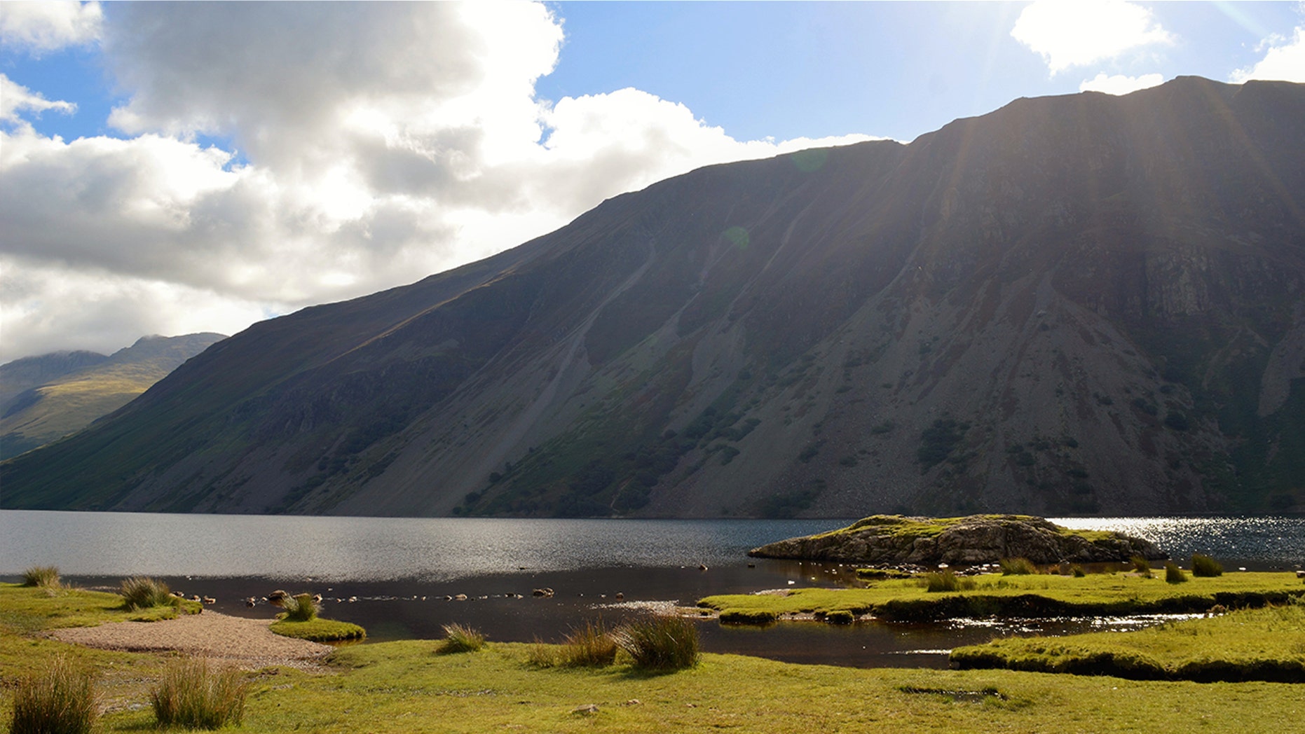 Some "highkers" in England had to be rescued from a mountain because they were too stoned to climb down