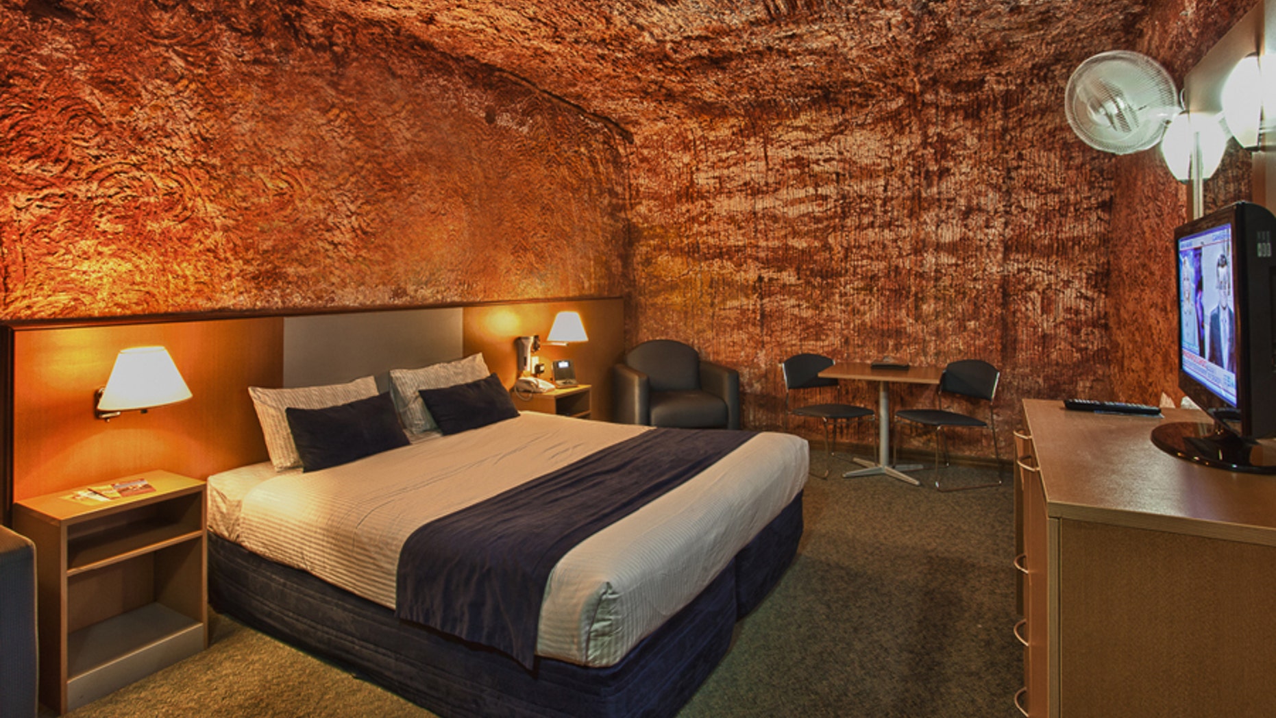 Underground places to stay in the Desert Cave Hotel, Australia