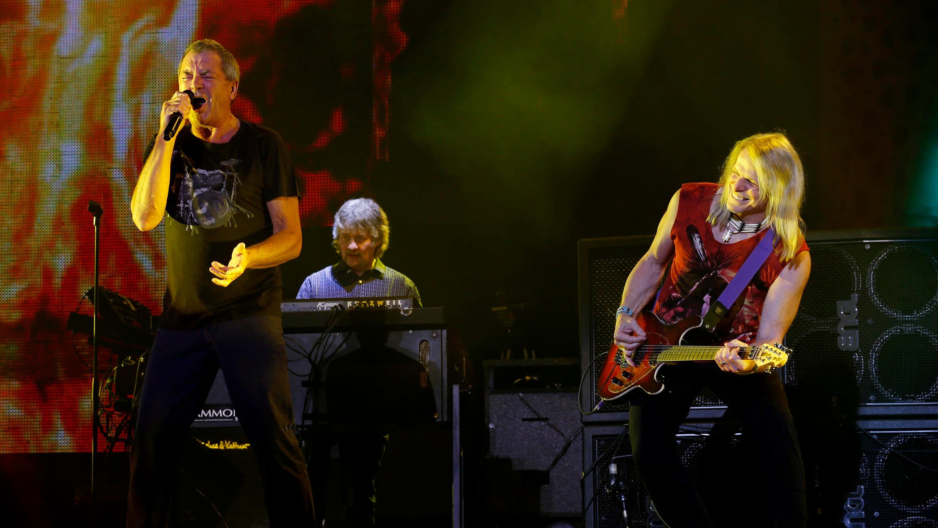 Singer Ian Gillan (L) and guitarist Steve Morse of rock band Deep Purple perform during the 12th Mawazine World Rhythms international music festival in Rabat May 30, 2013. REUTERS/Youssef Boudlal (MOROCCO - Tags: ENTERTAINMENT) - RTX106L6
