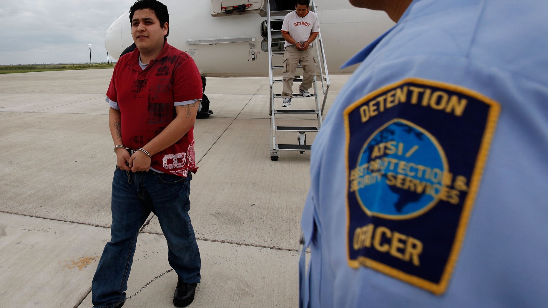 U.S. May Bring Thousands of Deported Mexicans Back Under Settlement