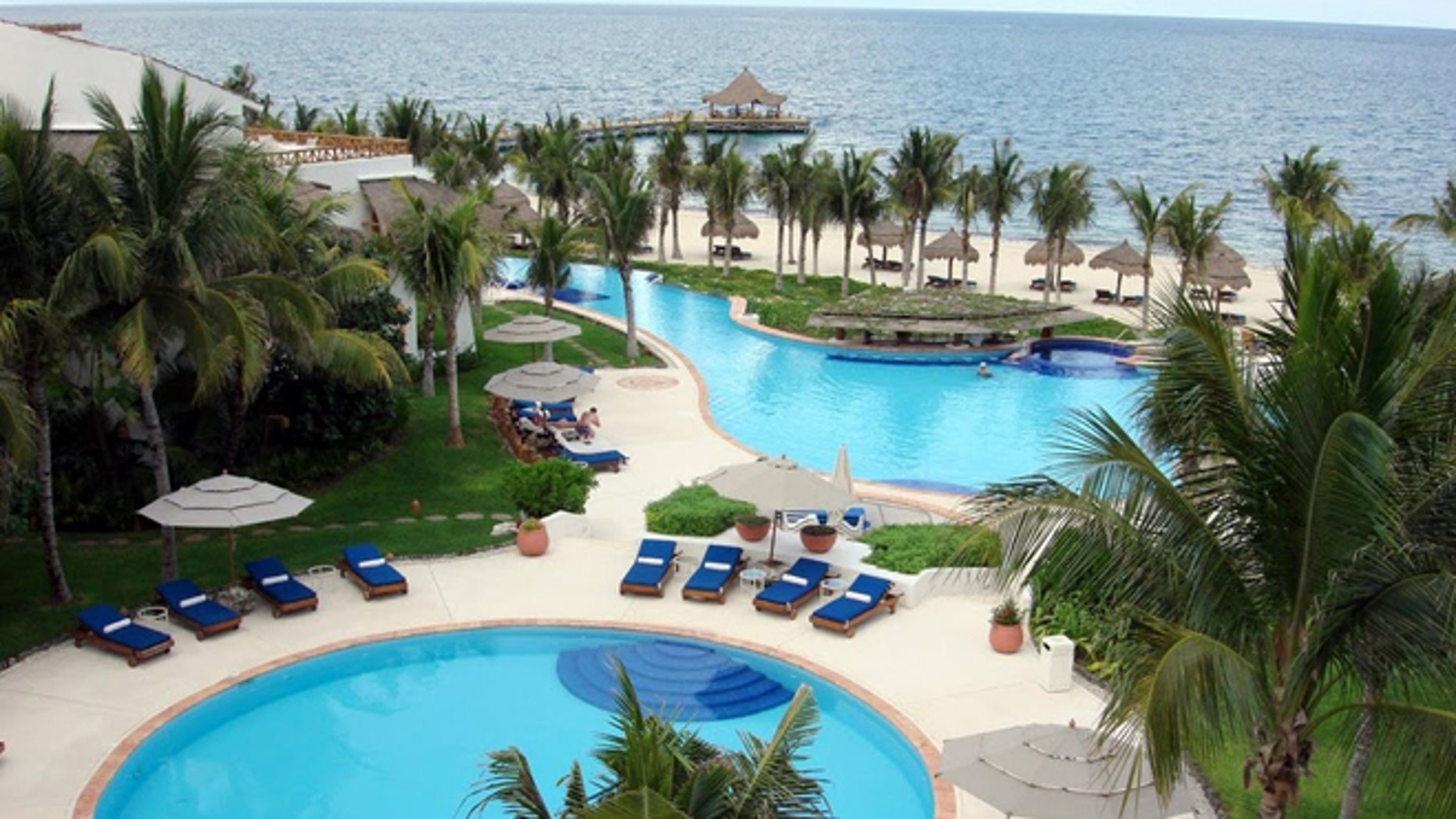 swinger resort in mexico