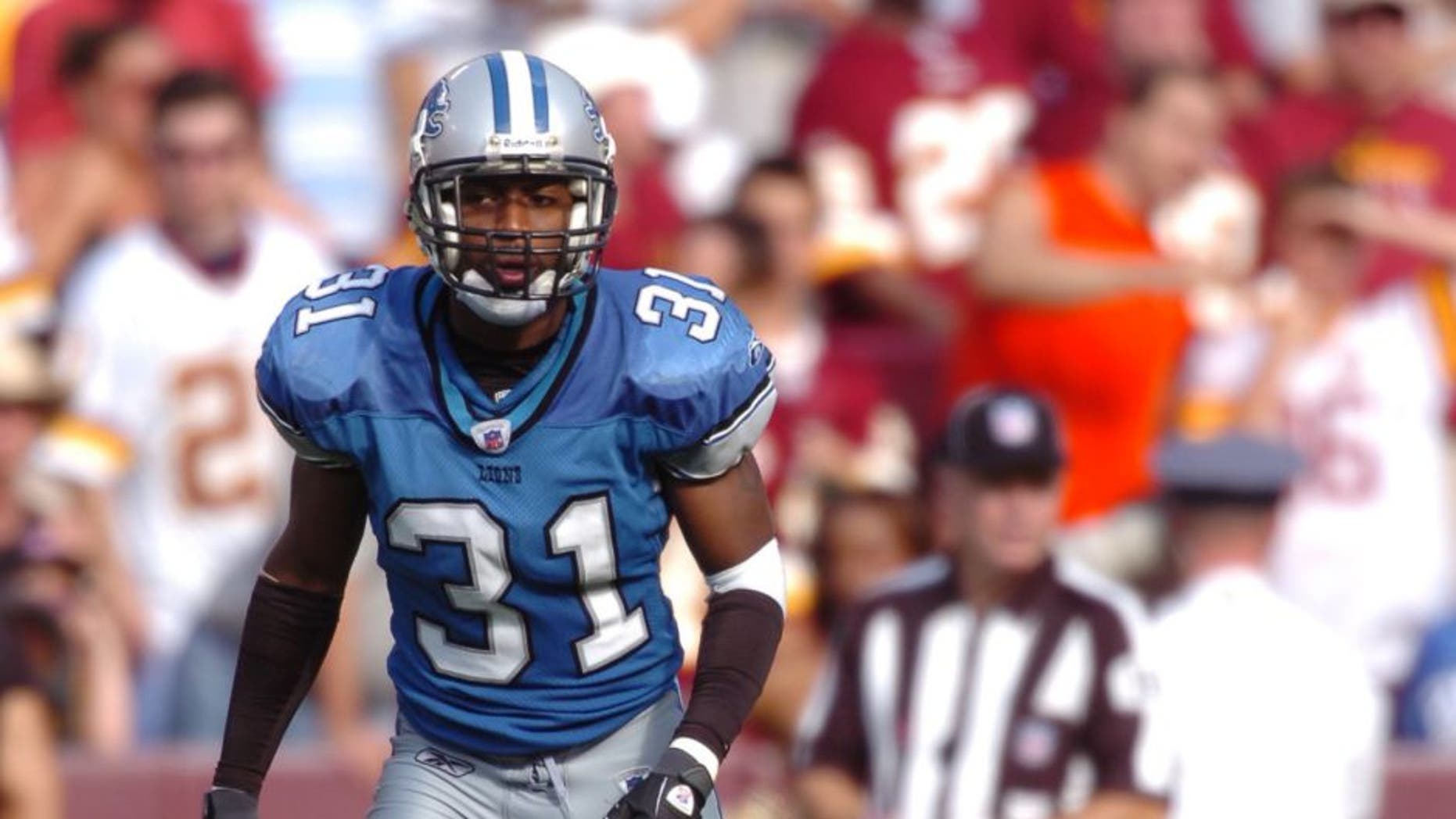 LANDOVER, MD - OCTOBER 7: Stanley Wilson #31 of the Detroit Lions defends against the Washington Redskins at FedExField on October 7, 2007 in Landover, Maryland. The Redskins defeated the Lions 34-3. (Photo by Larry French/Getty Images)
